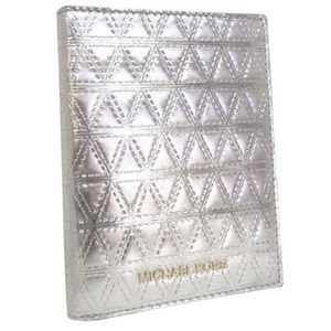 Michael Kors Passport Holder/ Wallet